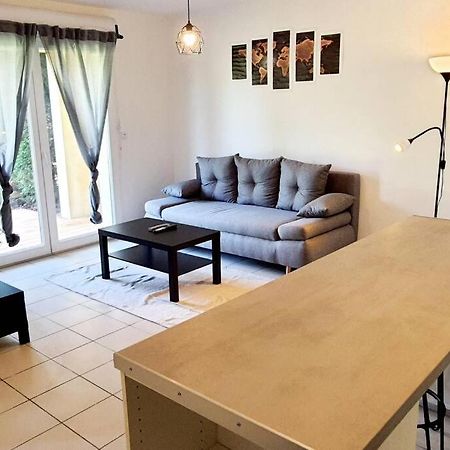 Charmant appartement avec terrasse et jardin au calme Proche Bus Métro Tolosa Esterno foto