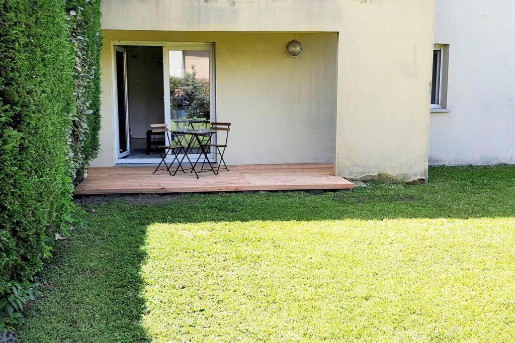 Charmant appartement avec terrasse et jardin au calme Proche Bus Métro Tolosa Esterno foto