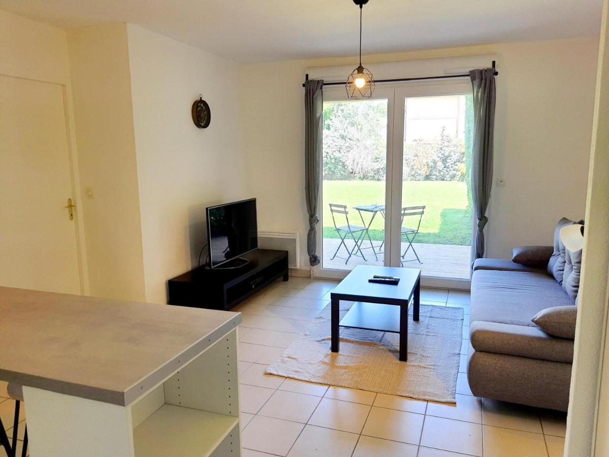 Charmant appartement avec terrasse et jardin au calme Proche Bus Métro Tolosa Esterno foto